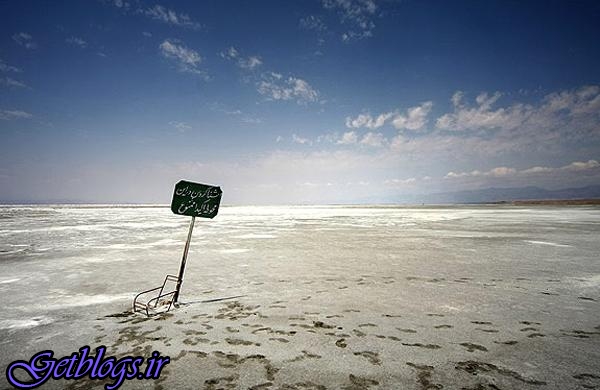 تنها ۴۰ درصد مساحت کل دریاچه ارومیه آب دارد