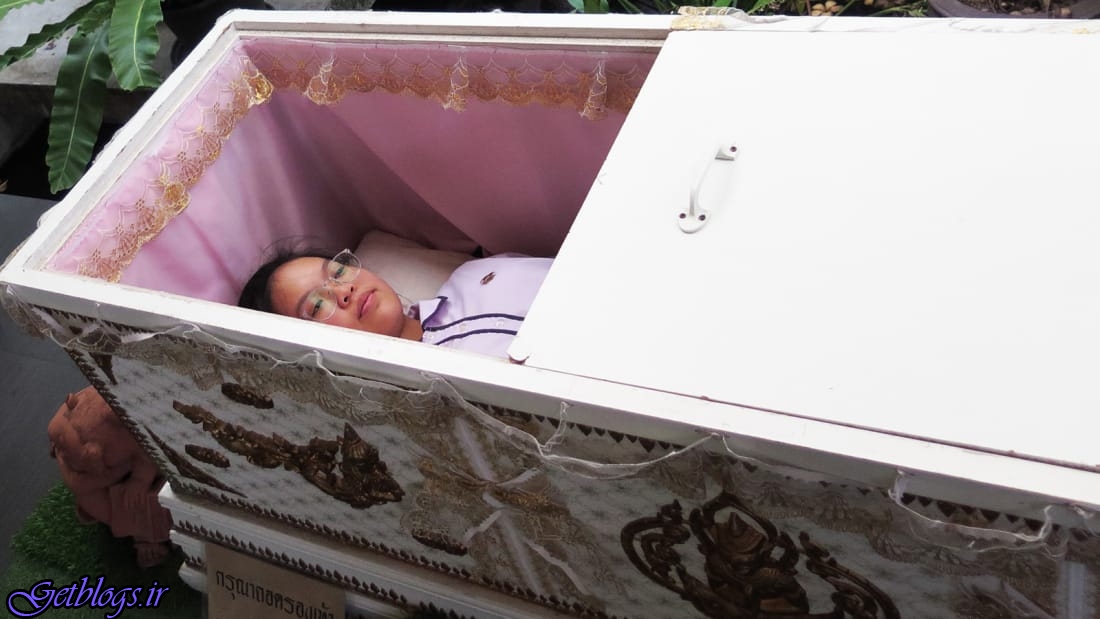 تجربه «نوشیدنی مرگ» در «کافه مرگ» بانکوک